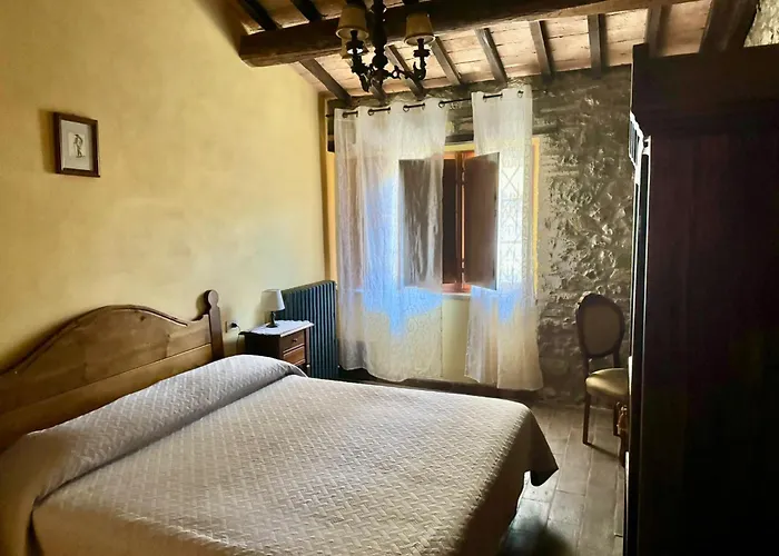 L'elmo Bagni (Umbria)